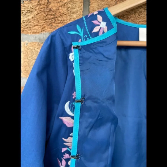 LaBellumHillary ScottLong Sleeve EmbroideredJacket - Picture 8 of 14